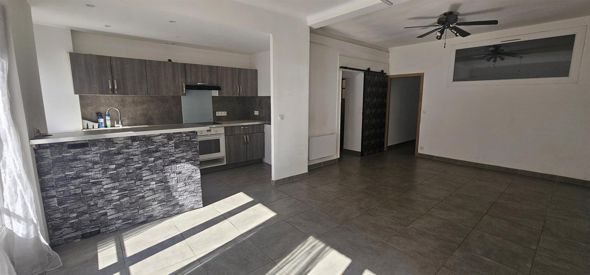 Appartement à vendre, 62m², Bagnols-en-Forêt