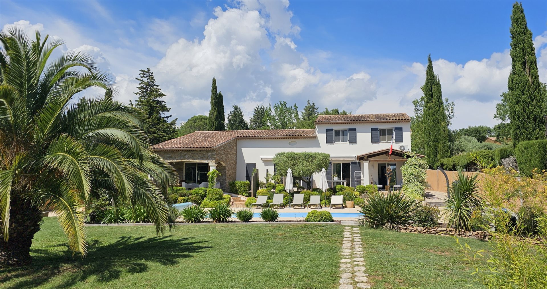 Maison à vendre, 200m², Bagnols-en-Forêt