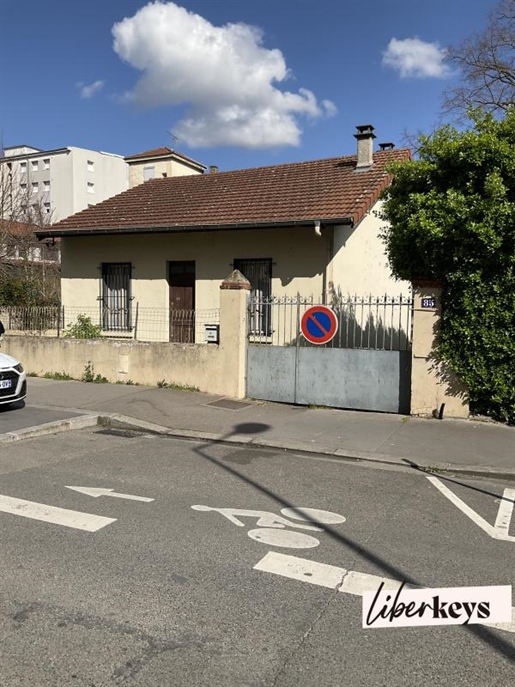 Maison 4 pièces 87 m² · à Villeurbanne · 87 m² · 350 000 €