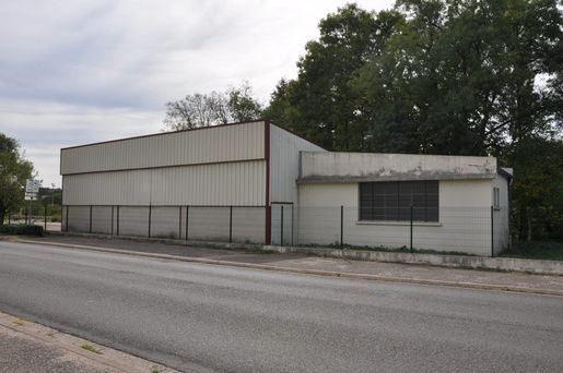 Parking 514 m² · à Lapalisse · 514 m² · 107 000 €