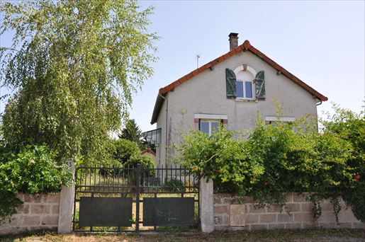 Maison 3 pièces 56 m² · à Lapalisse · 56 m² · 117 000 €