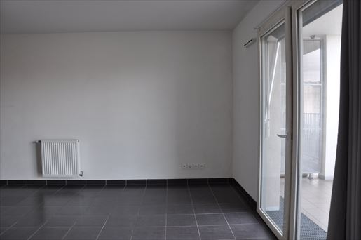 Appartement 1 pièce 25 m² · à Lyon 8ème · 25 m² · 143 000 €