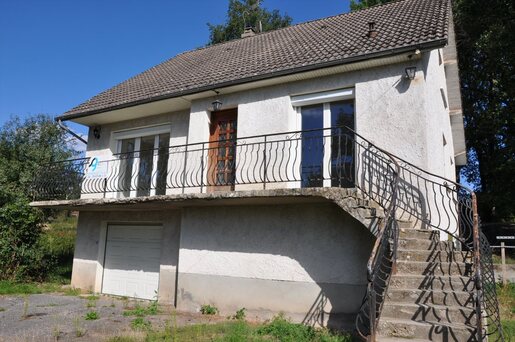 Maison 6 pièces 129 m² · à Lapalisse · 129 m² · 148 000 €