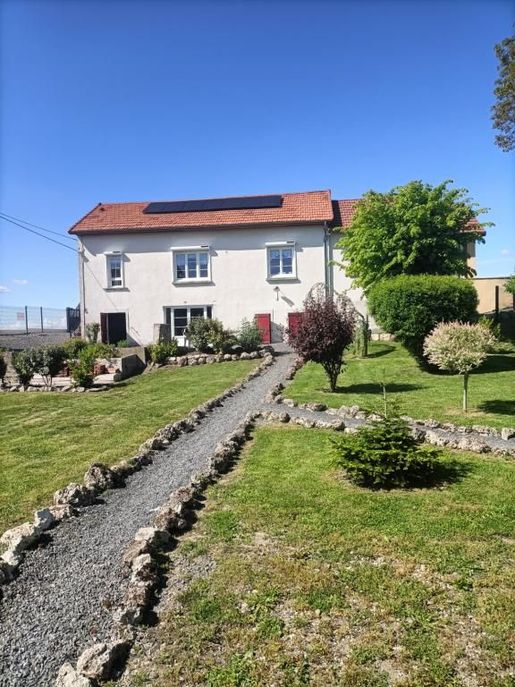 Maison 5 pièces 130 m² · à Sorbier · 130 m² · 158 000 €