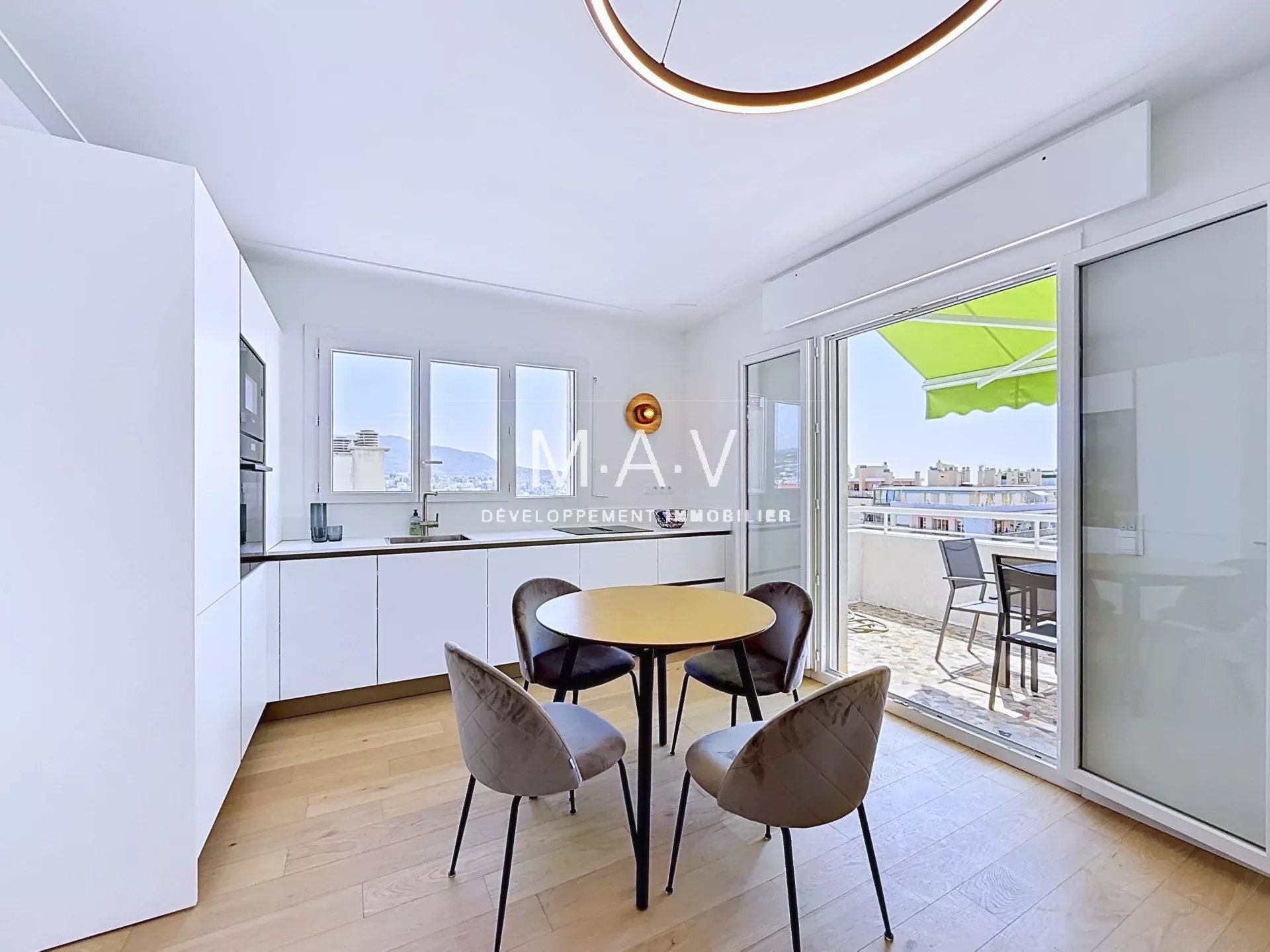 Nice / Parc Impérial Apartment 4 Rooms Renovated Top Floor Terraces Unobstructed Sea View - Vue 5