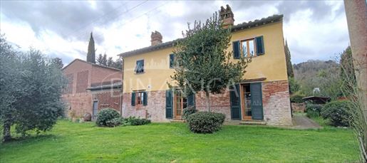 Montaione (Firenze)