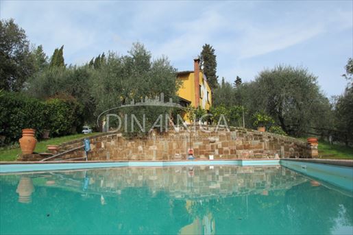 Palaia (Pisa) photo 2