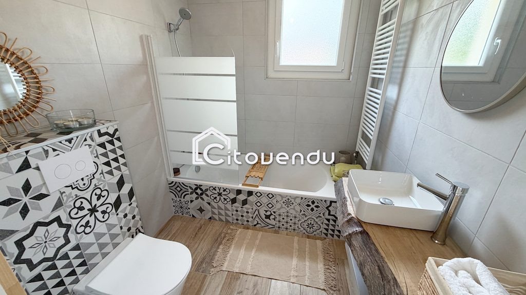 Maison à vendre, 91m², Reynès