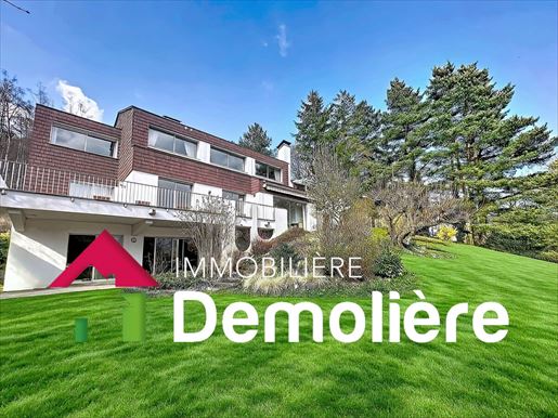 Maison 10 pièces 394 m² · à Schirmeck · 394 m² · 420 000 €
