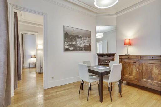 Appartement 3 pièces 55 m² · à Paris 1er · 55 m² · 690 000 €
