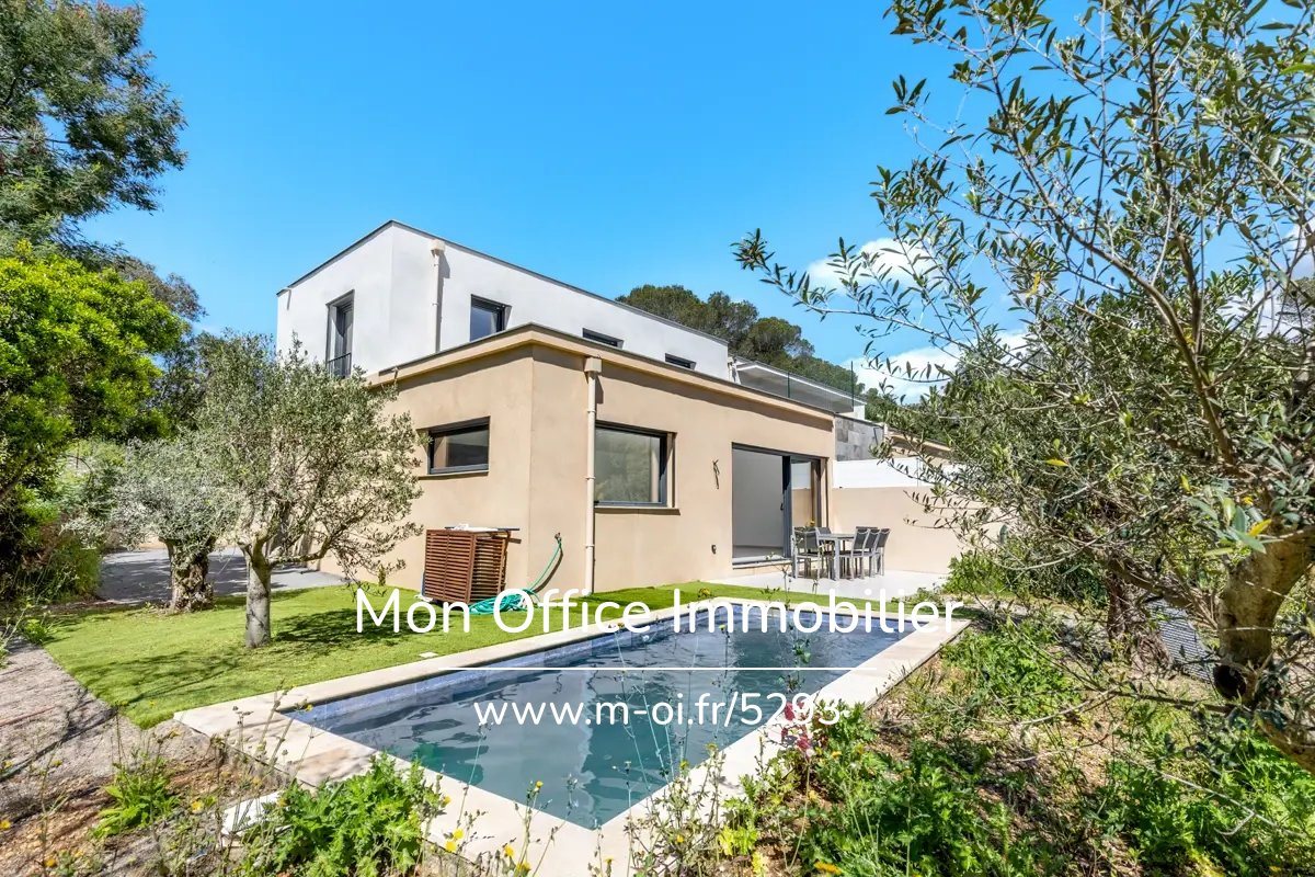 Maison à vendre, 125m², Saint-Raphaël