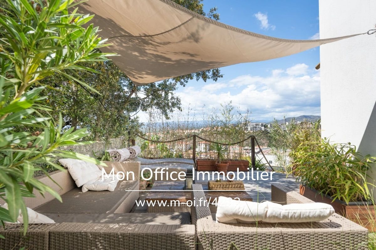 Maison à vendre, 216m², Saint-Raphaël