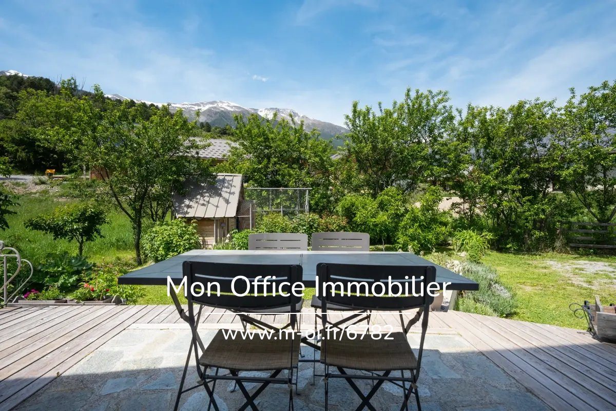 Maison à vendre, 165m², Embrun