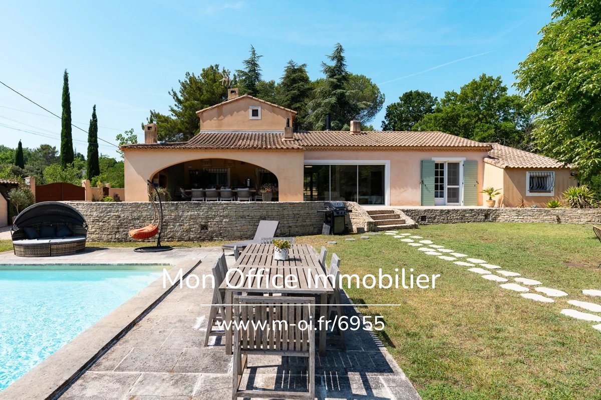 Maison à vendre, 190m², Eguilles