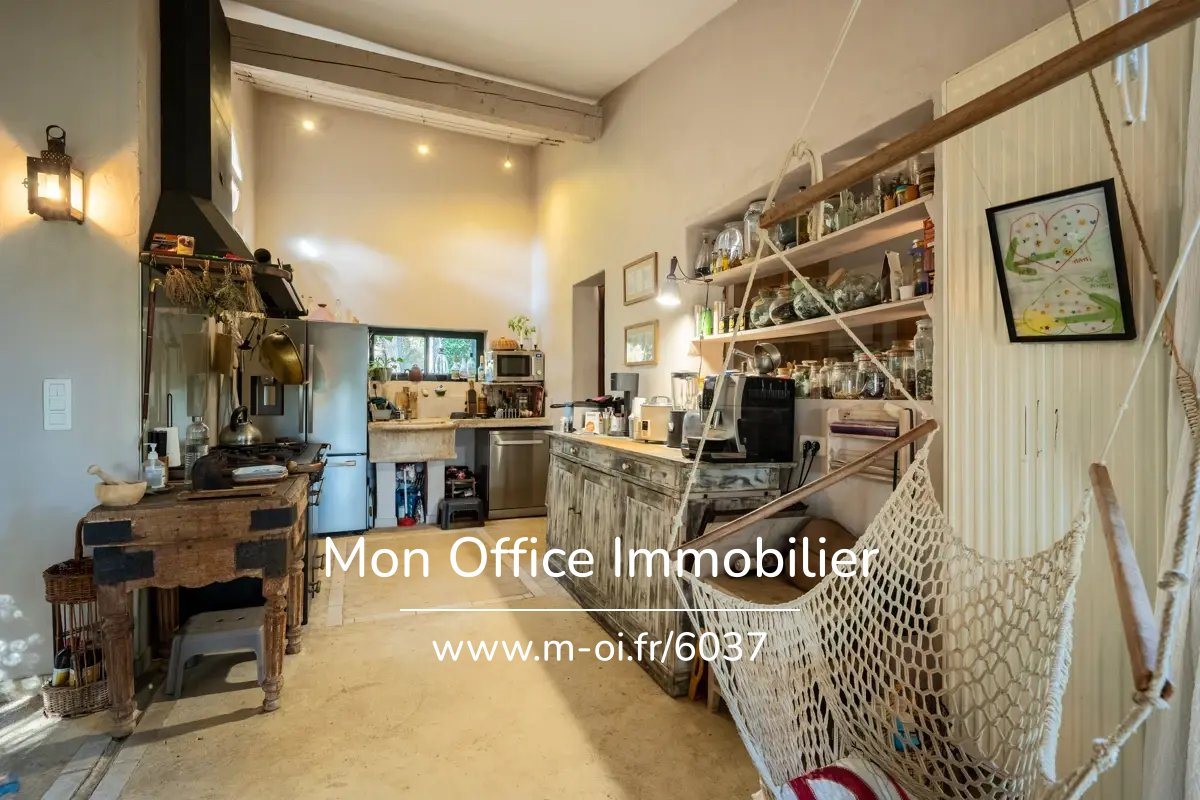 Maison à vendre, 236m², Ventabren