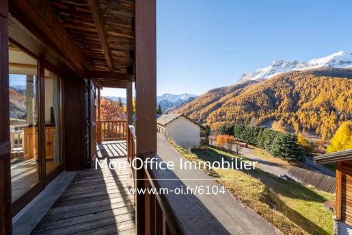 Maison 8 pièces 144 m² · à Molines-en-Queyras · 144 m² · 525 000 €