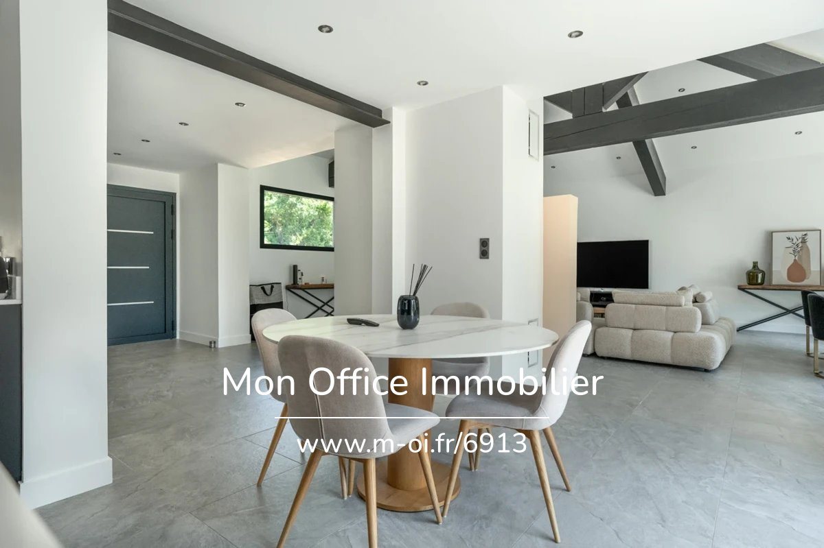 Maison – Aix-en-Provence, Cuques - Plus
