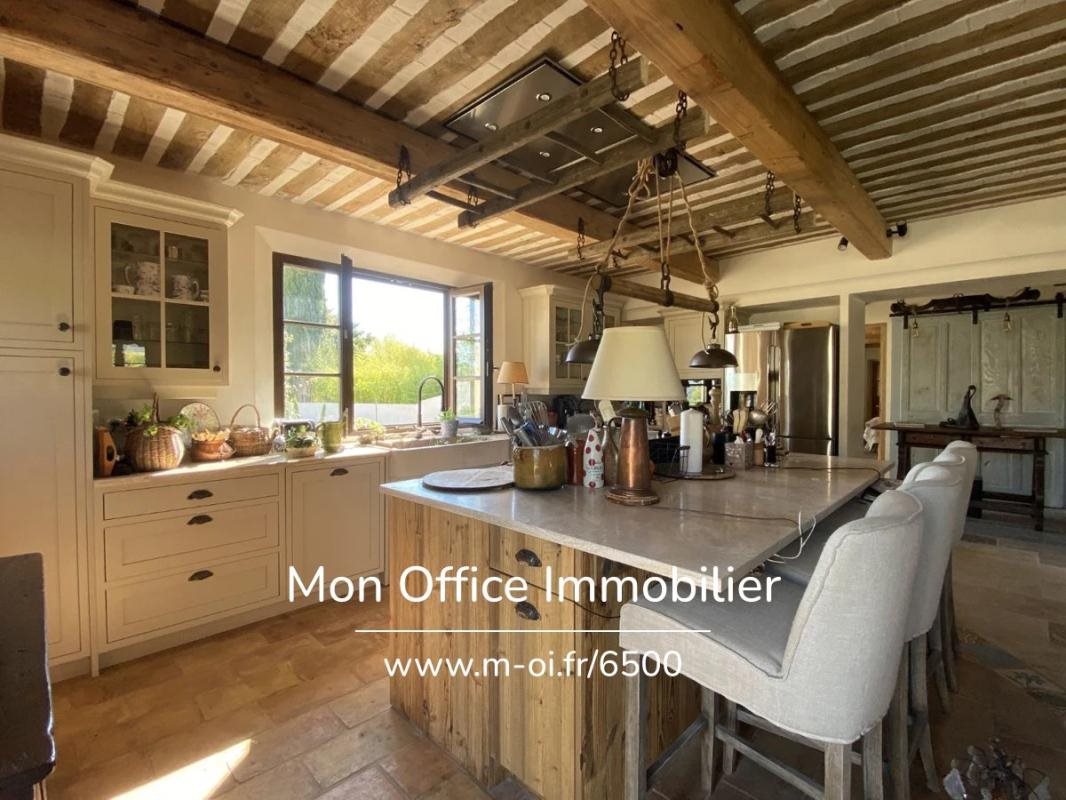 Maison à vendre, 240m², Ansouis