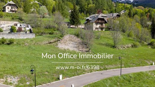 Terrain 1 pièce 400 m² · à Les Orres · 400 m² · 152 000 €