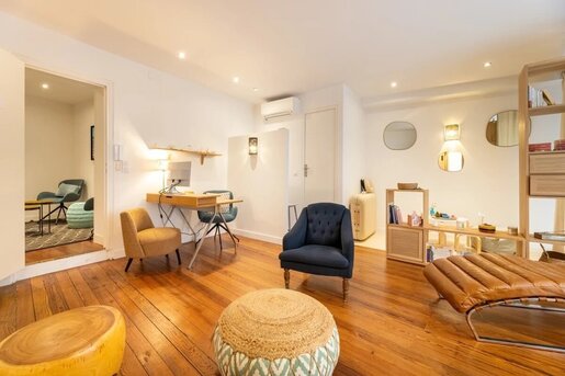 Local commercial 3 pièces 50 m² · à Aix-en-Provence · 50 m² · 273 000 €