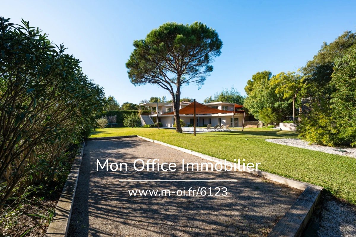 Maison à vendre, 240m², Grimaud