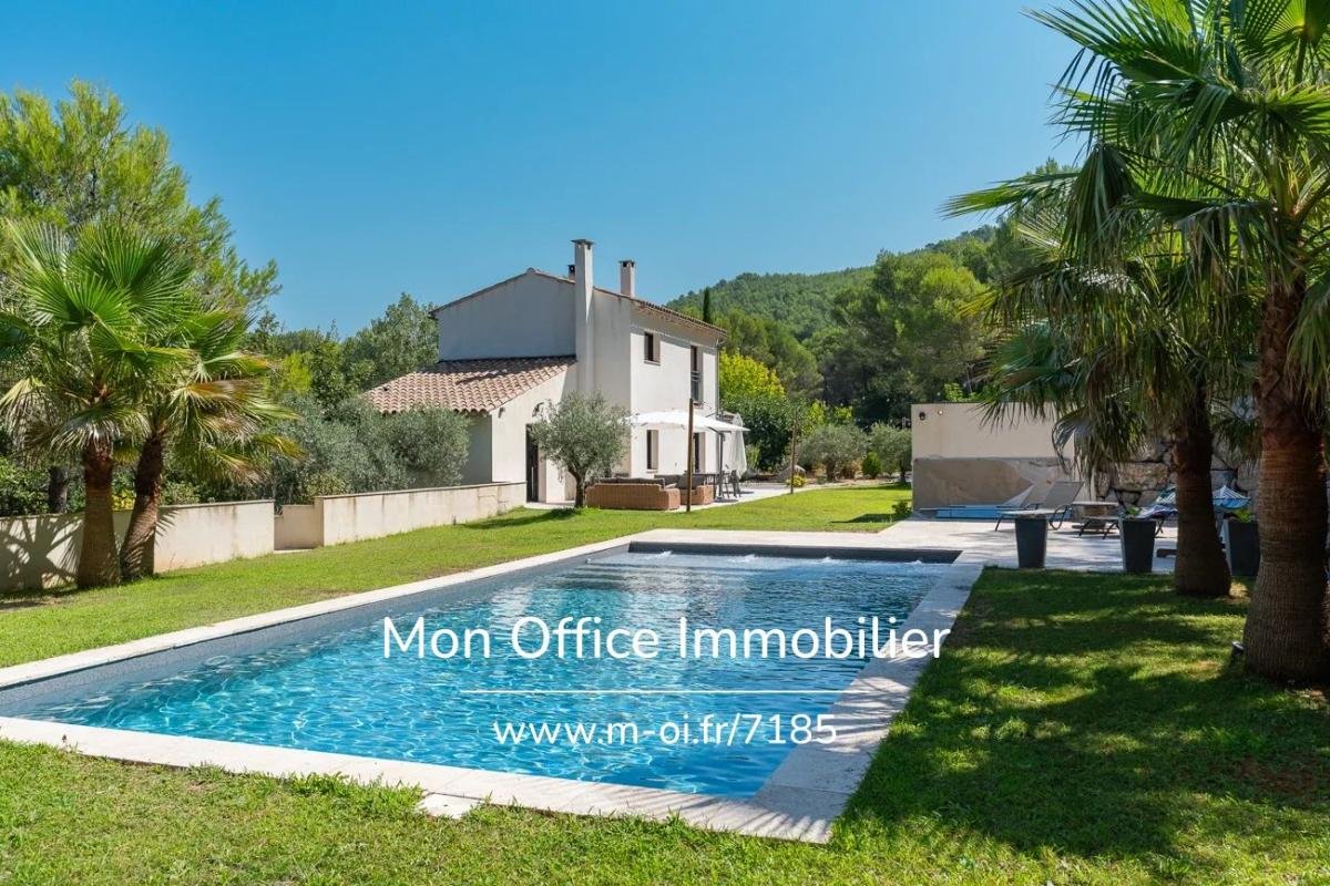 Maison à vendre, 250m², Rognes