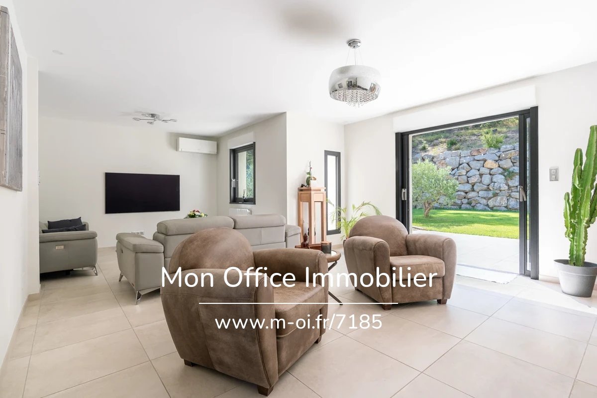 Maison à vendre, 250m², Rognes