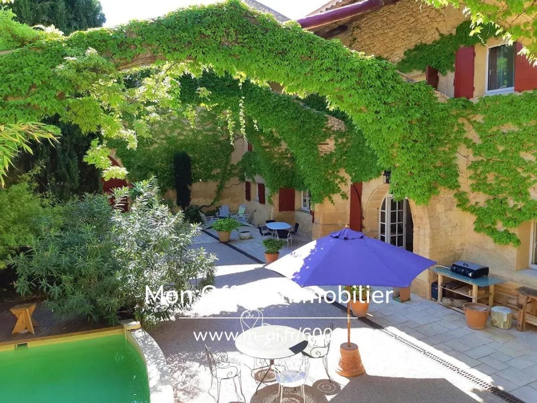 Maison à vendre, 350m², Rognes