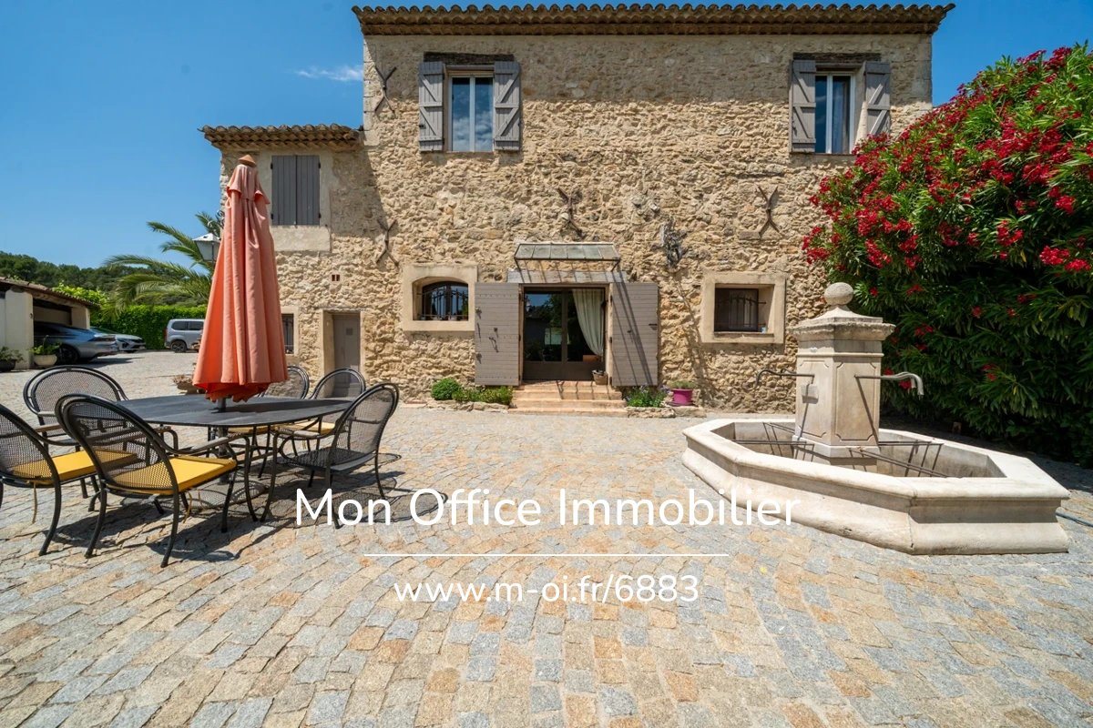 Maison à vendre, 280m², Vernègues