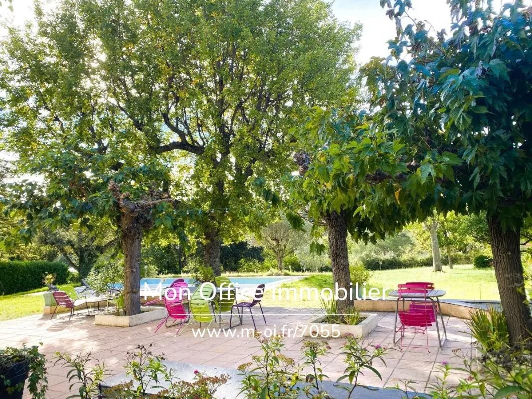 Maison à vendre, 190m², Eguilles