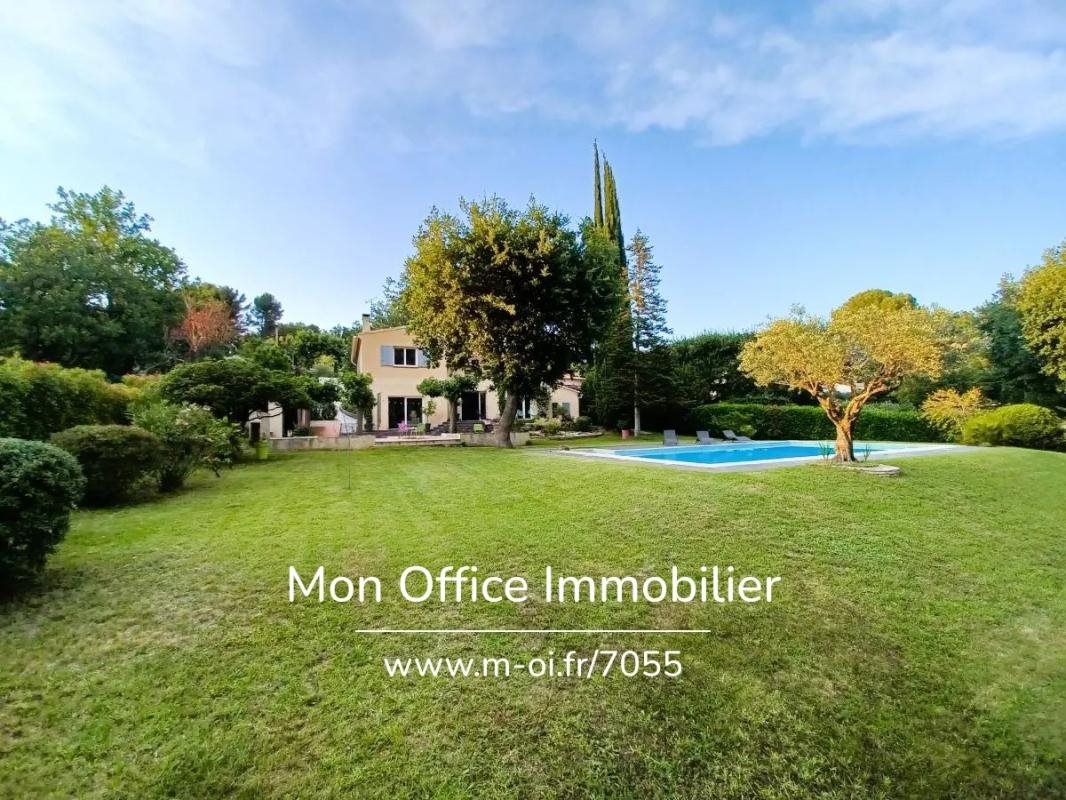 Maison à vendre, 190m², Eguilles