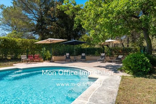 Maison 10 pièces 375 m² · à Rognes · 375 m² · 1 490 000 €