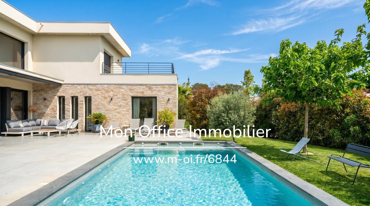 Maison à vendre, 234m², Ventabren