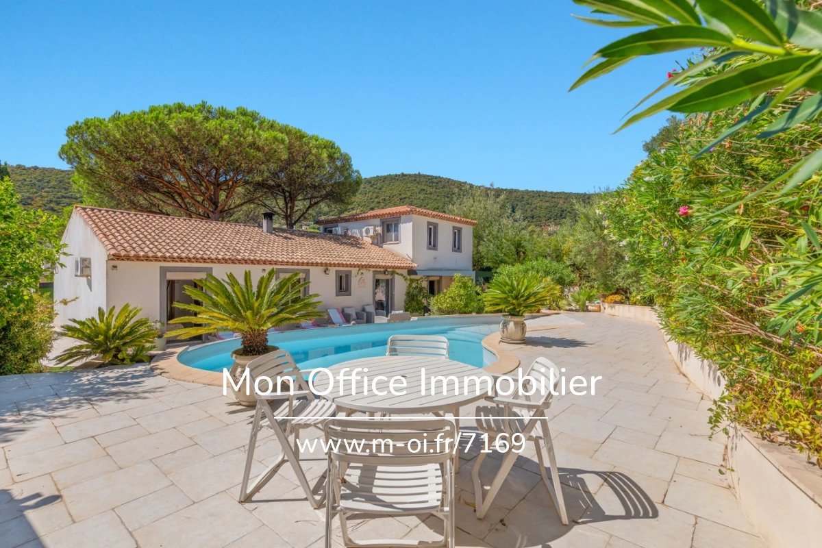 Maison à vendre, 160m², La Croix-Valmer