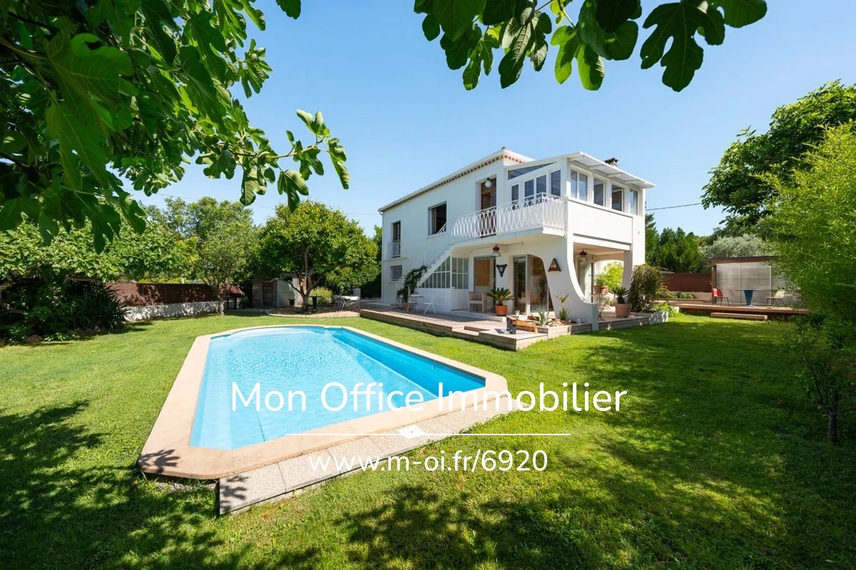 Maison à vendre, 160m², Saint-Cannat