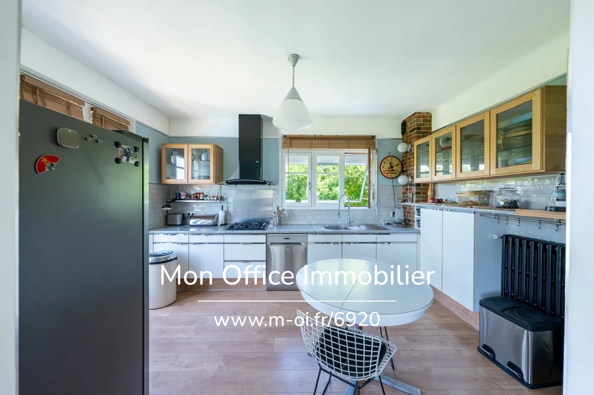 Maison à vendre, 160m², Saint-Cannat