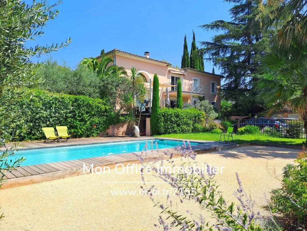 Maison à vendre, 194m², Eguilles