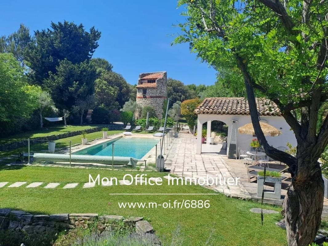 Maison à vendre, 246m², Eguilles