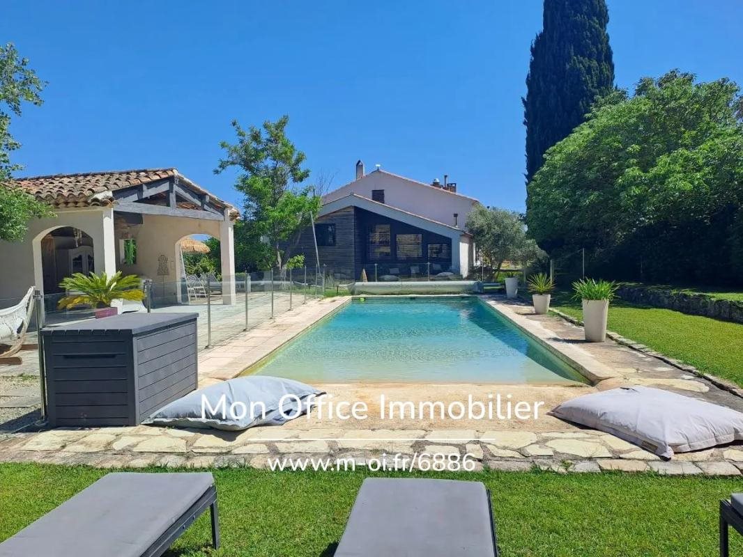 Maison à vendre, 246m², Eguilles