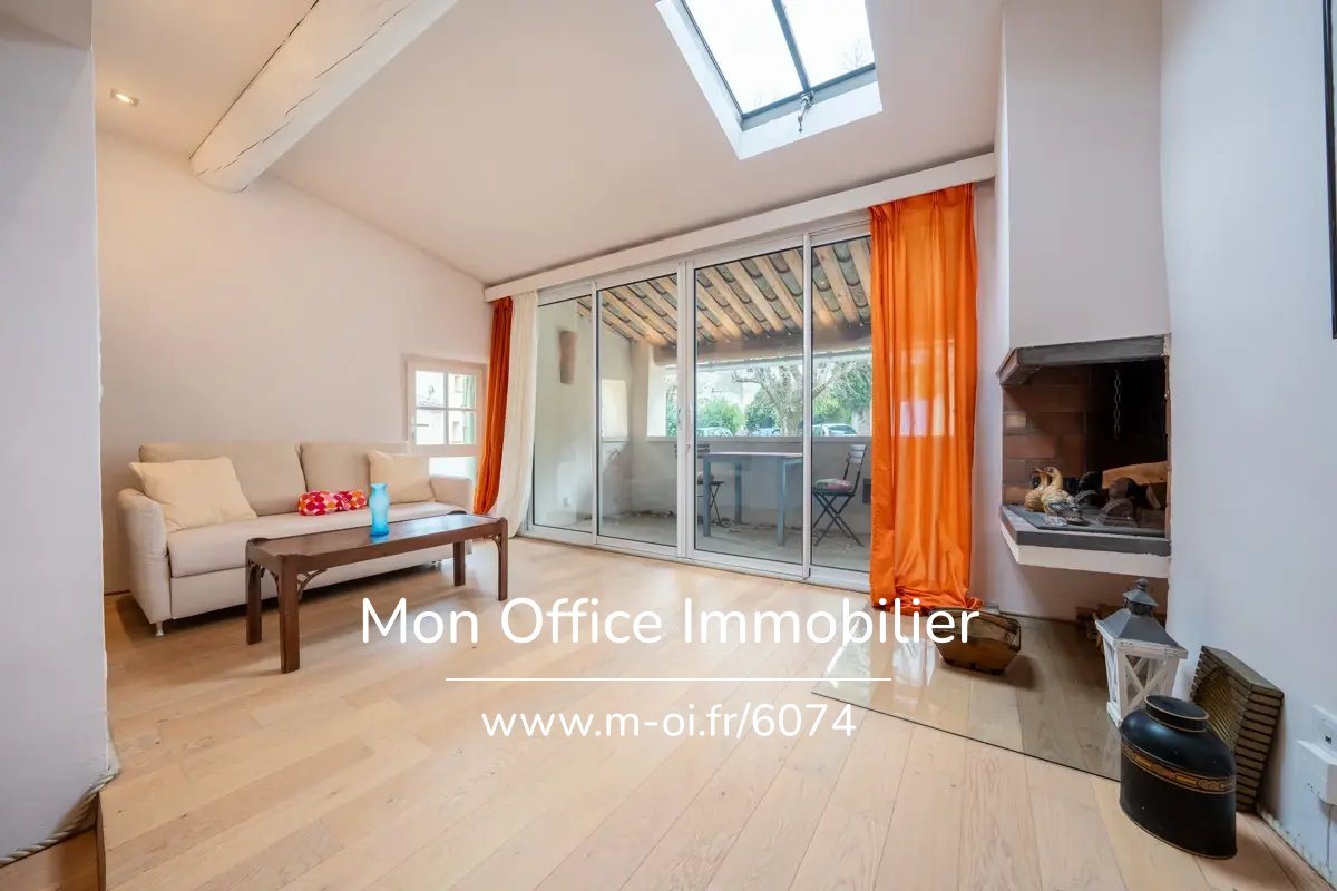Maison à vendre, 66m², Lourmarin