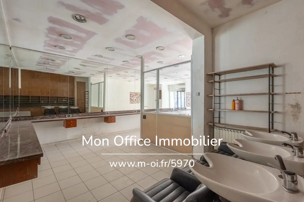 Purchase: Business premises (13006) - Vue 2