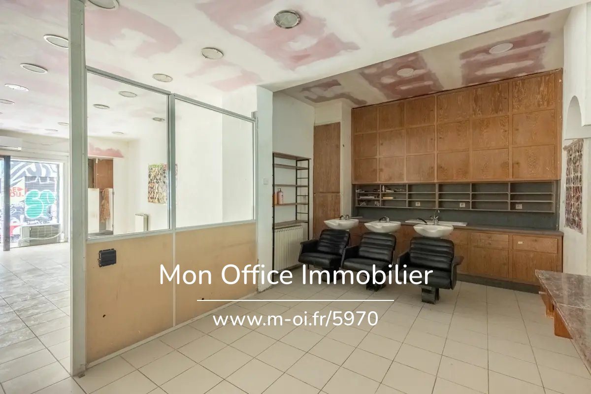 Purchase: Business premises (13006) - Vue 3