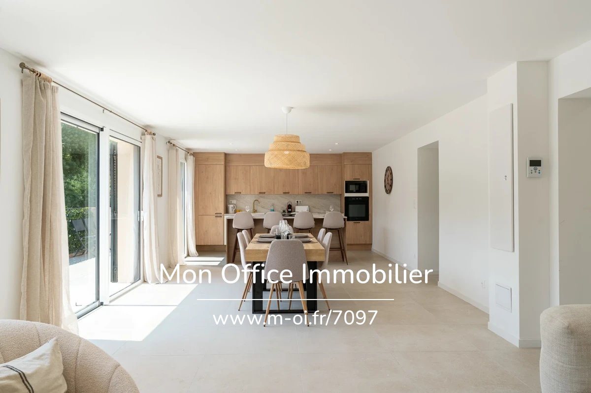Appartement à vendre, 107m², Grimaud