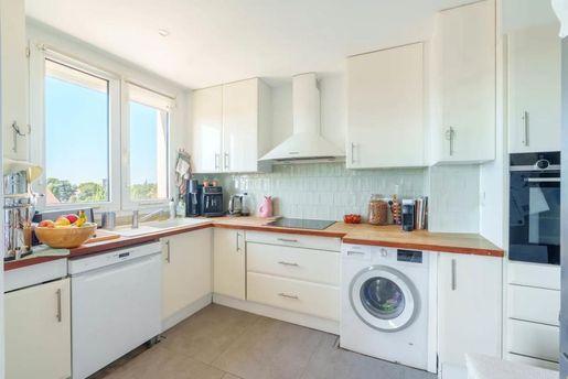 Appartement 4 pièces 76 m² · à Marseille 12ème · 76 m² · 299 000 €