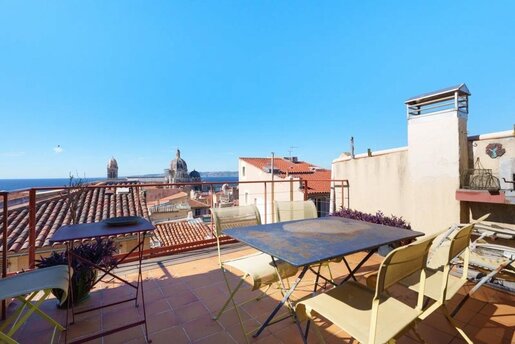 Immeuble 3 pièces 165 m² · à Marseille 2ème · 165 m² · 650 000 €
