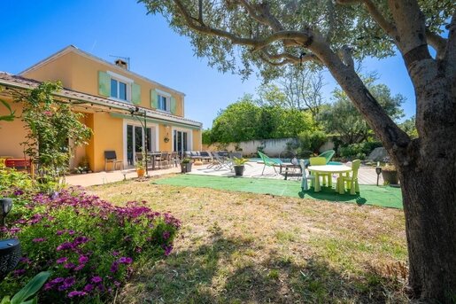Maison 6 pièces 125 m² · à Marseille 9ème · 125 m² · 749 000 €