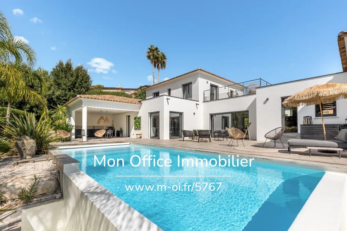 Maison à vendre, 285m², Fréjus