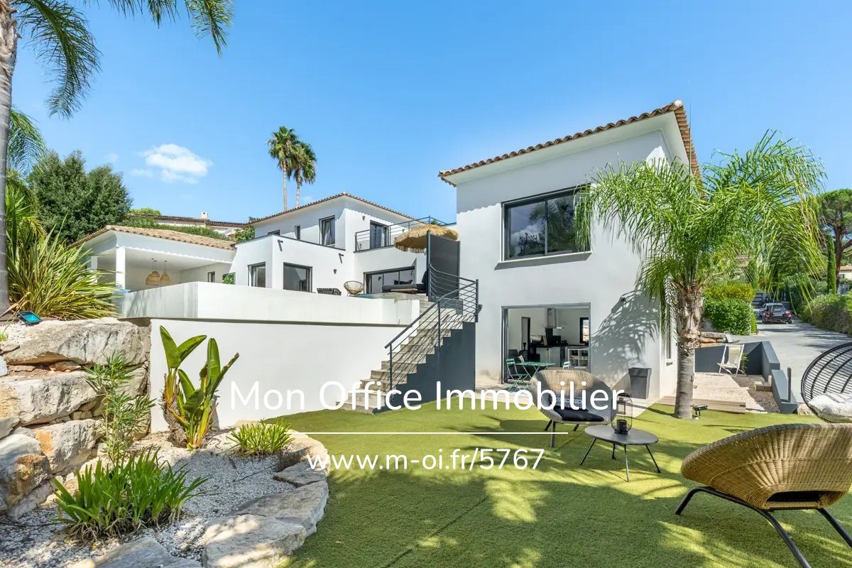 Maison à vendre, 285m², Fréjus