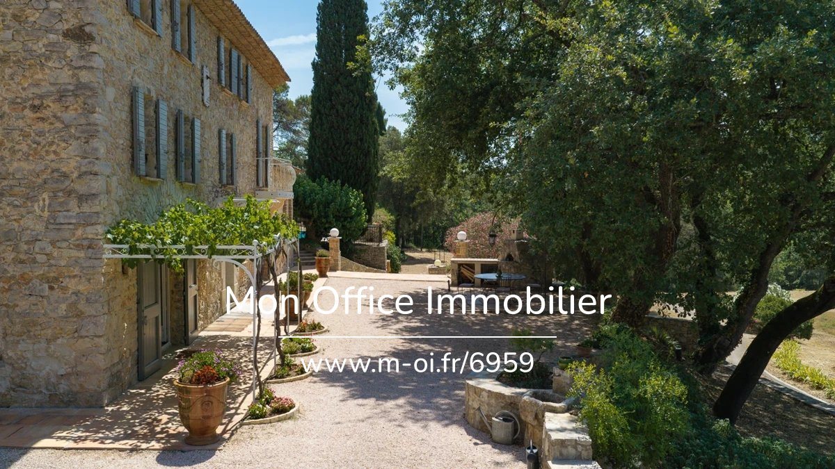 Maison à vendre, 412m², Le Thoronet