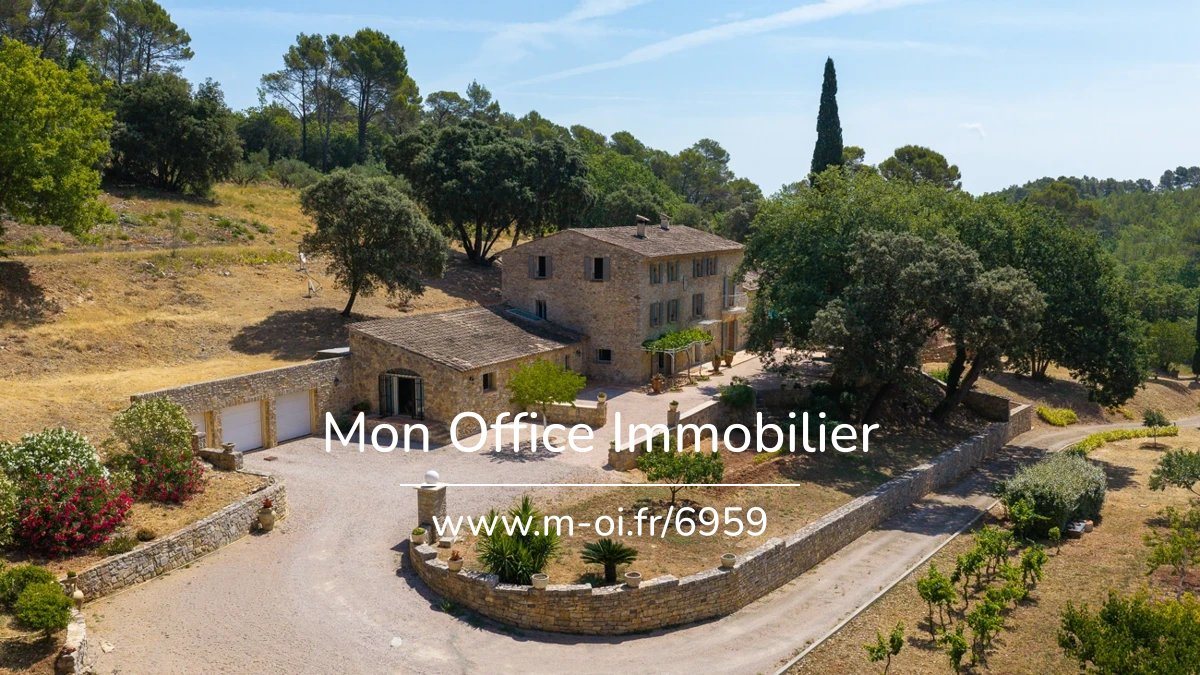 Maison à vendre, 412m², Le Thoronet